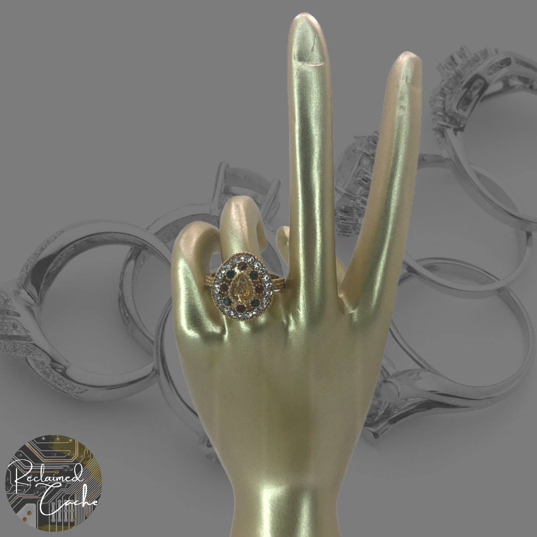 Gold Teardrop Rhinestone Statement Ring - Size 6 20$